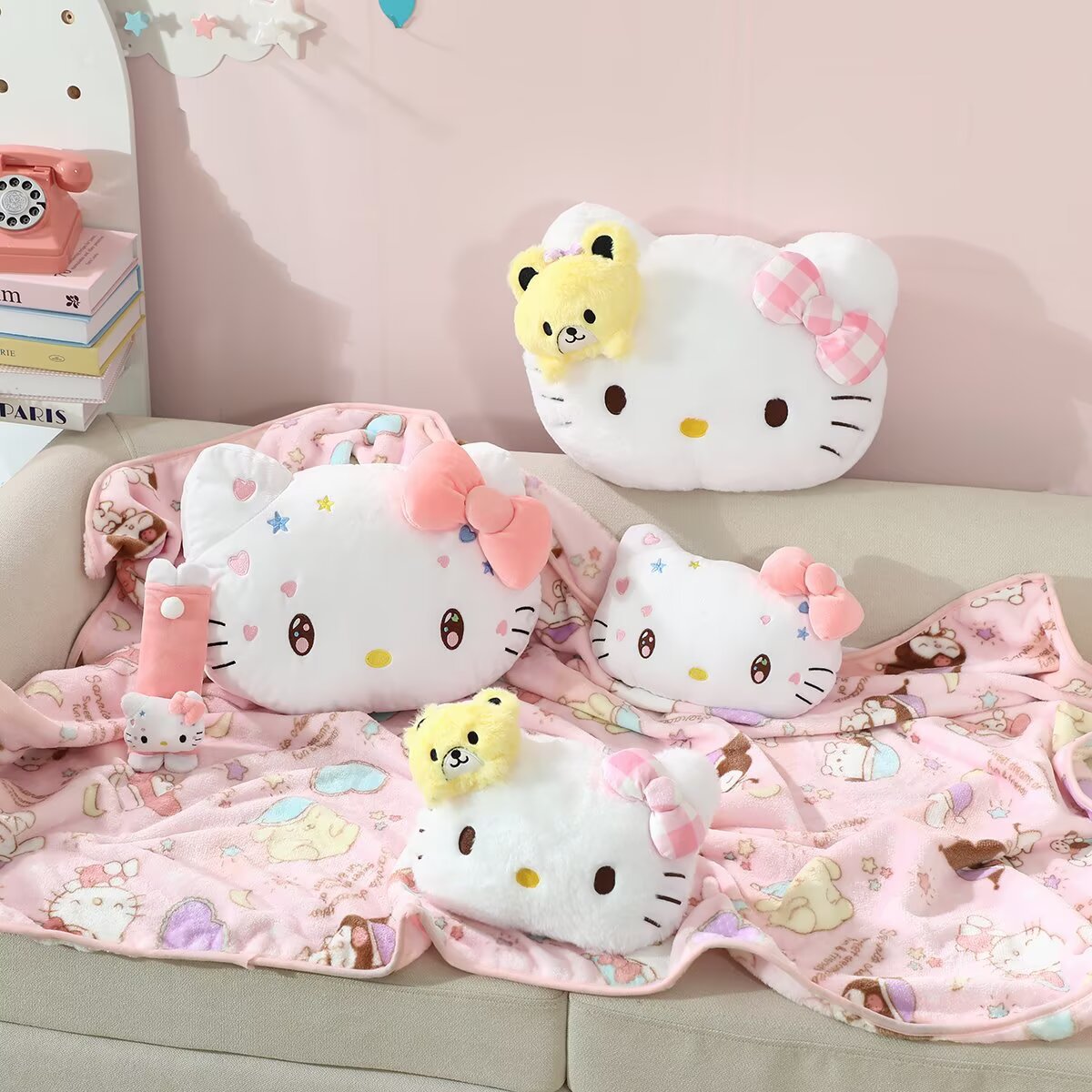 만화 귀여운 KT 고양이 플러시 베개 담요 2-in-1 자동차 머리 받침 어깨 패드 사무실 낮잠 담요 쿠션
