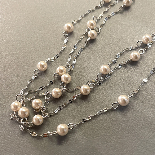 Japanese and Korean Instagram-style imitation pearl clavicle necklace, feminine niche accessory, simple elegant versatile chain necklace