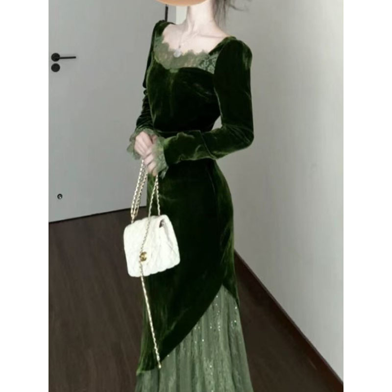 French Classy Retro Style Green Velvet Dress for Women 2025 Autumn and Winter Lace Splicing Classy Elegant Long Skirt