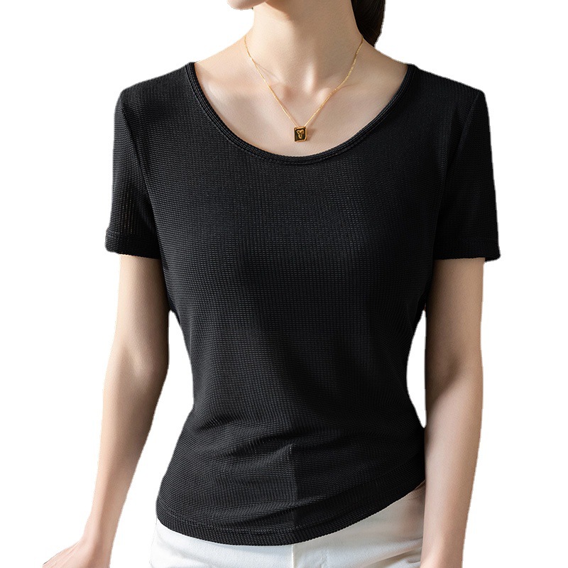 Camiseta de manga corta de seda helada para mujer, nuevo estilo de verano 2025, ropa de mujer, cuello redondo grande, camiseta elástica de malla, top refrescante que estiliza la cintura