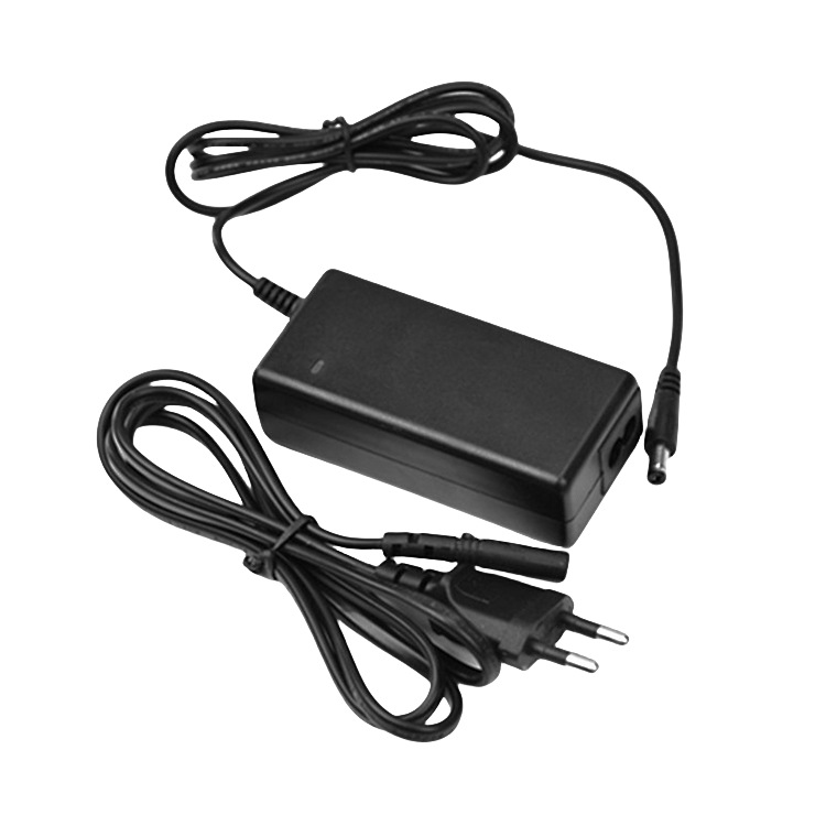 出售欧洲 24w 12v2000ma发热片电源 12V2A欧规CE认证电源适配器