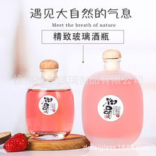 �������ƿ��ɰ�����A��С�Ɖ�͸�������ƿ���ܷ��������Ѿ�С��