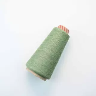 厂家销售吸湿发热远红外发热小批量抗菌消臭紧密纺双发热针织纱