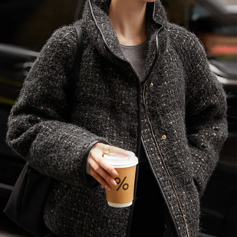 Shredded Gold Goose down Jacket, Wool and Mohair, 95% White Goose Down, Chanel-Style, Stand Collar Tweed down Jacket for Spring