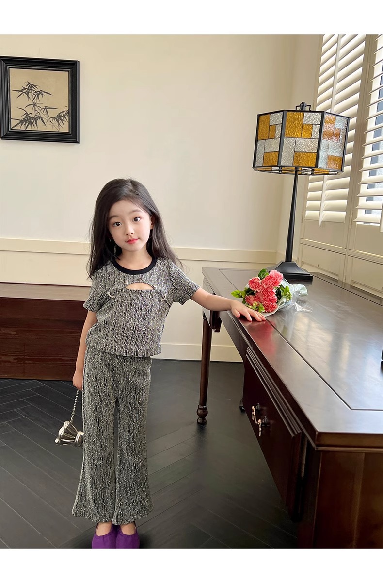 2024 kleidung Koreanische Ausgabe Modische Western Stil Sommer Neue Kollektion kinder Mädchen Bell-Bottom-Hose Zwei_voghion.com