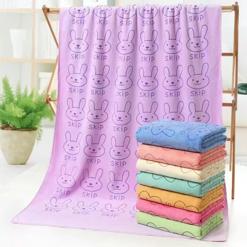 Extra large thin microfiber bath towel household cartoon printed bath wrap soft absorbent quick-drying beach towel wholesale