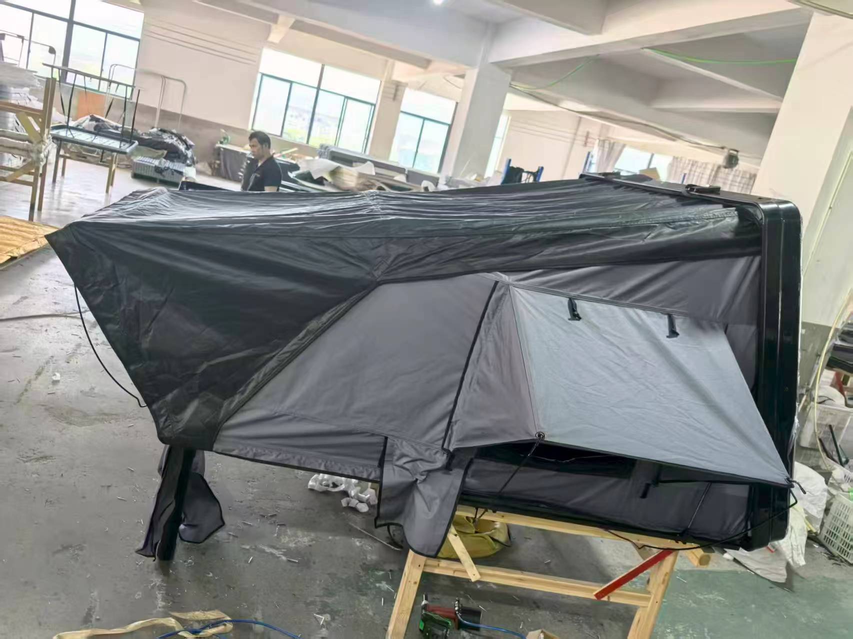 Car Roof Tent Bed, Fully Automatic, for Self-Driving Tours, Hard-Top, Outdoor Skylight, In-Car Folding Tent, for Self-Driving Trips