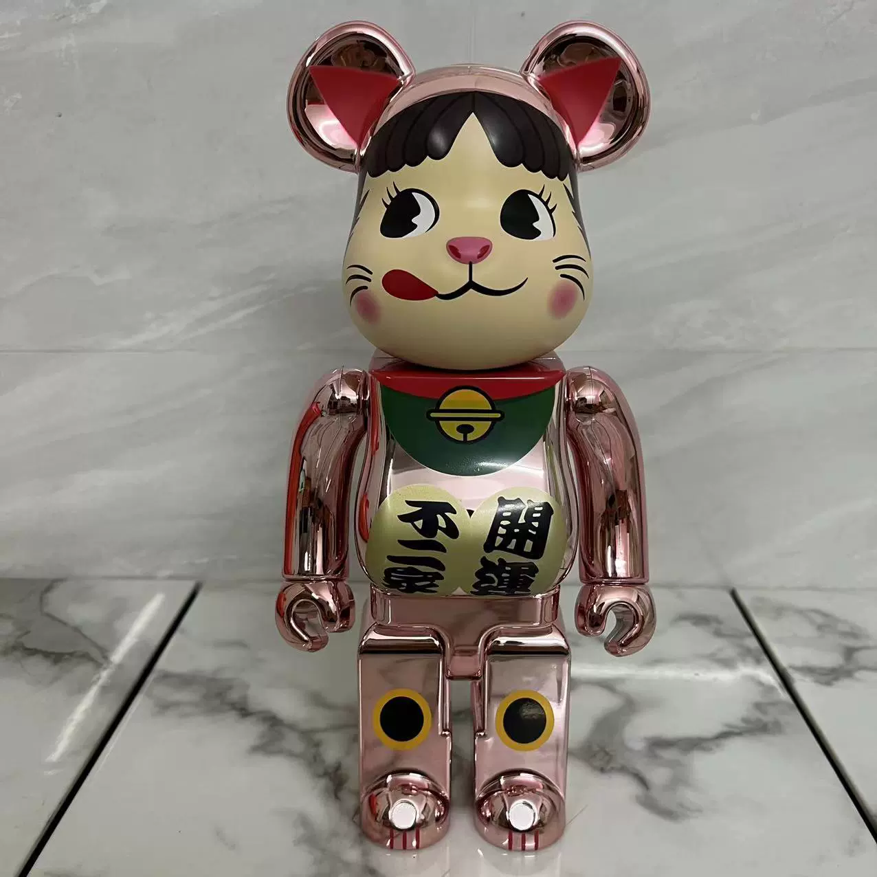 Bearbrikk 400%violent Bear Jiming Bear Milk Milk Girl Net Red Trend Polls Swing Gifts оптовая продажа