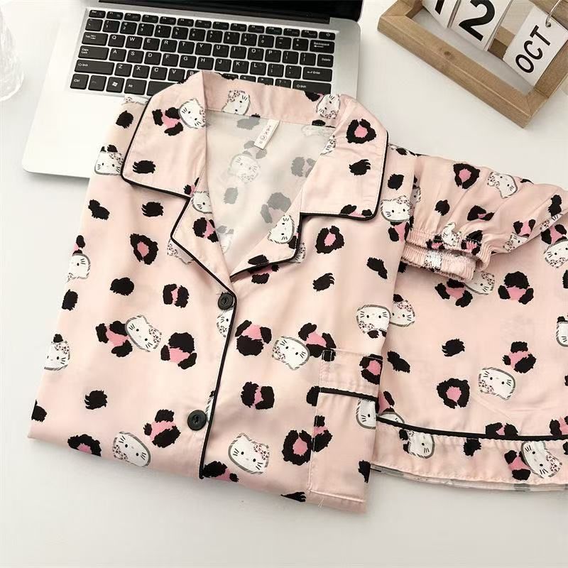 Seda de imitación transfronteriza al por mayor de alta calidad nuevo pijama de verano para niña pantalones cortos de manga corta traje solapa caliente seda