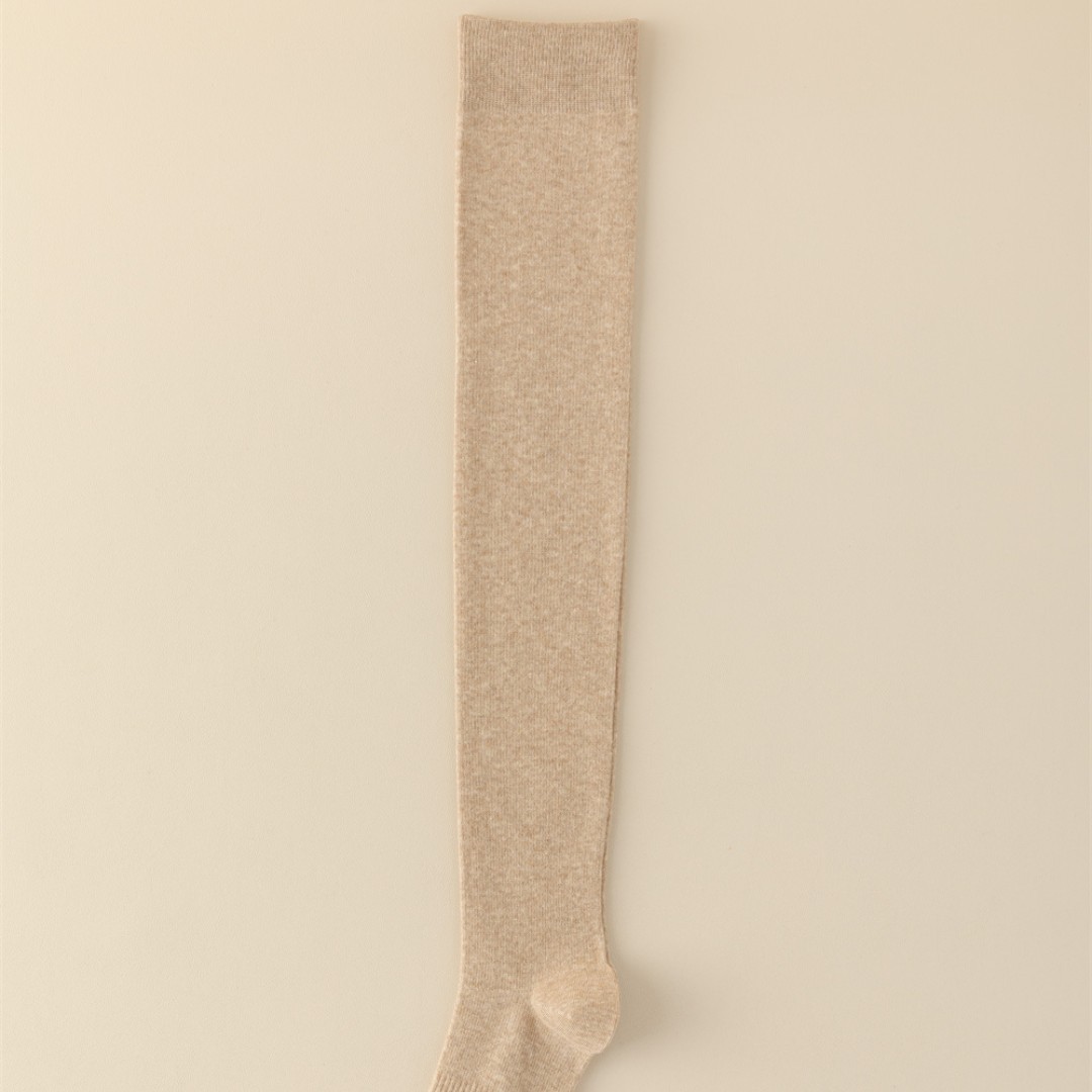 Otoño e invierno sin hueso anti-pilling calcetines de rodilla presión que forma la pierna delgada basada en una máquina calcetines de rodilla de mujer