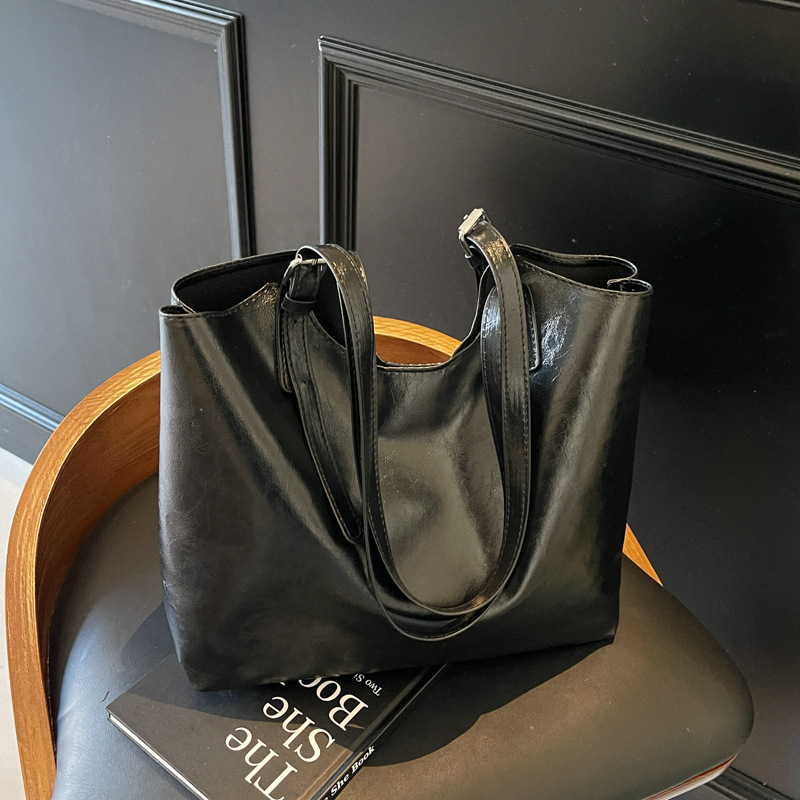 Otoño y invierno nuevo tipo de piel de cera de gran capacidad tote bag para mujeres de alta calidad de viaje al trabajo tote bag para mujeres 2024 tote bag