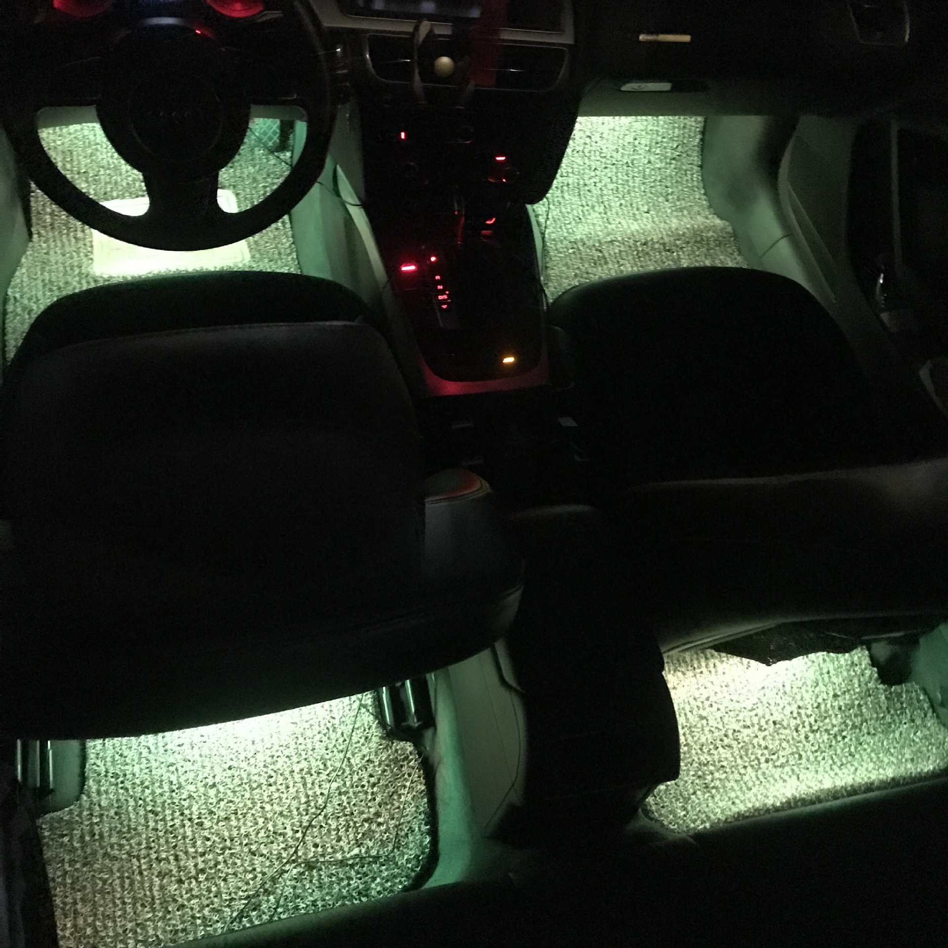 Factory direct car foot atmosphere light atmosphere light LED lighting RGB colorful voice control music rhythm light