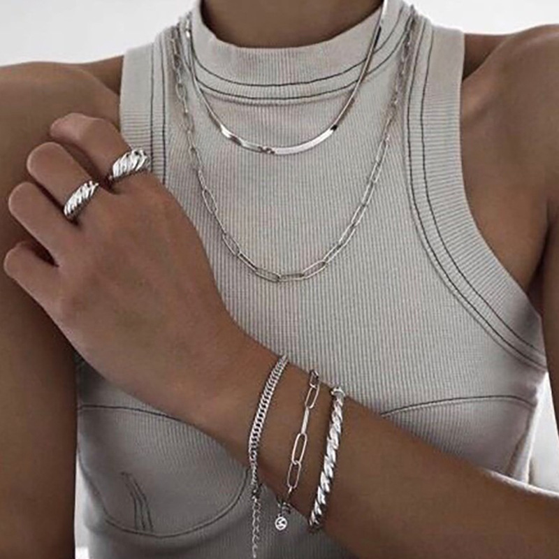 8g Weight Necklace Classification 1 Piece Quantity Daily Occasion Metal Material Geometric Pattern Women'S Gender Plating Design Fashion Style 1 Piece Fashion Geometric Metal Plating Women's Necklace 6