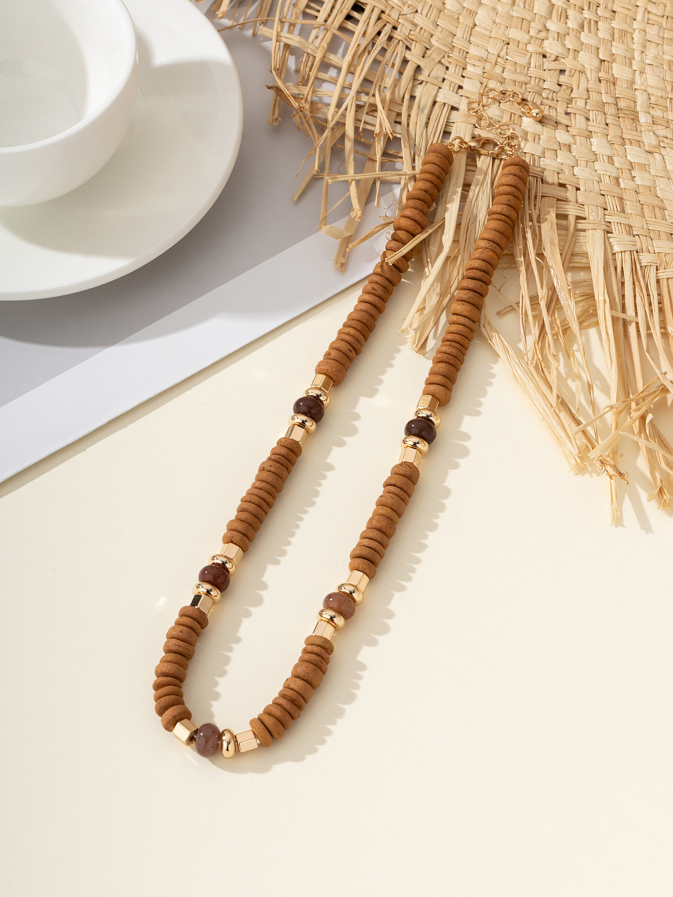 다크 다크 브라운