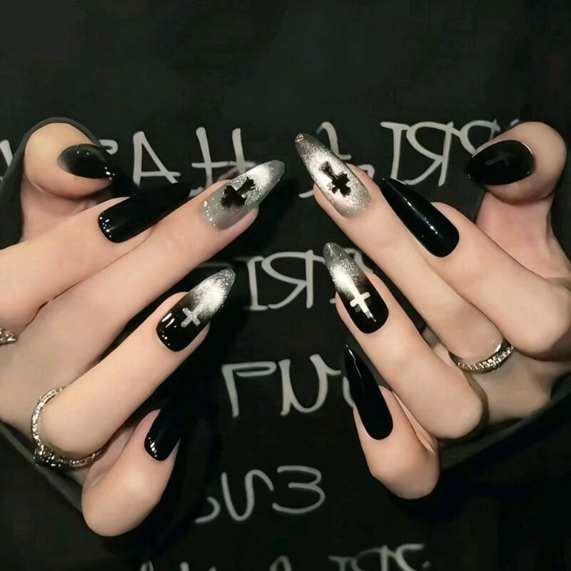 Dark Gothic Style Silver-Black Cross Nails, Cool and Unique, New Trendy Ins-Style Fake Nail Stickers Dark Gothic Style Silver-Black Cross Nails, Cool and Unique, New Trendy Ins-Style Fake Nail Stickers