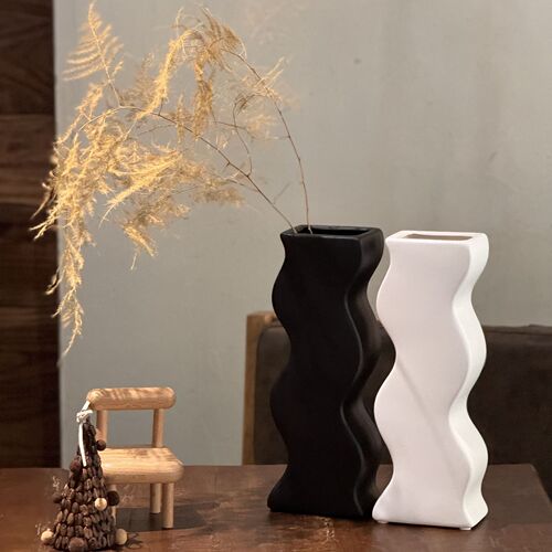 Ins Cross-border Sanding Curved Wave Ceramic Vase Minimalist Nordic Decor Yedong Chaozhou Manufacturer Wholesale Antique