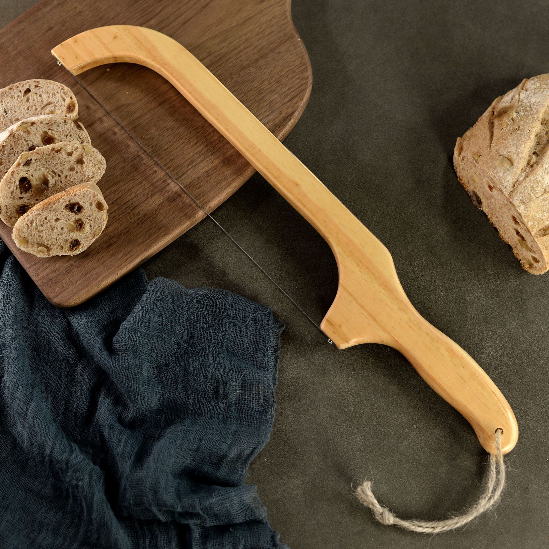 Nuevo producto de pan tostado serrilla simple herramienta de corte de pan madera sierra de corte de pan