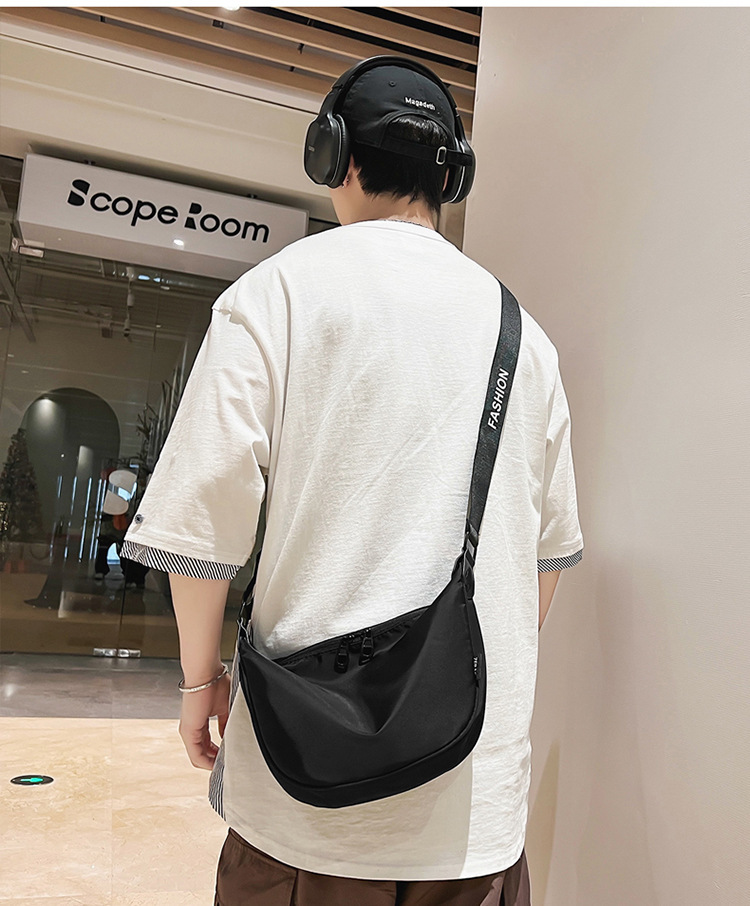 ins Simple nylon fabric crossbody bag for women 2023 new Korean style fashionable single-shoulder dumpling bag for students, trendy single-shoulder bag Specification drawing