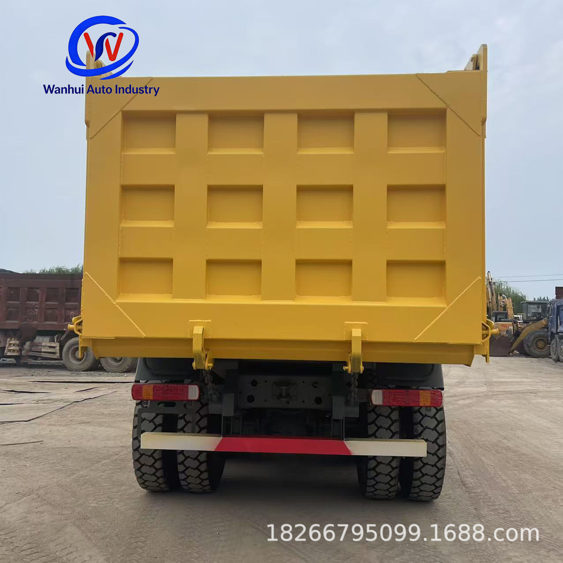 Cross-Border Manufacturer's In-Stock 90% New Howo Dump Truck, Self-Unloading Truck, African Self-Unloading Rear-Dump Transport Truck