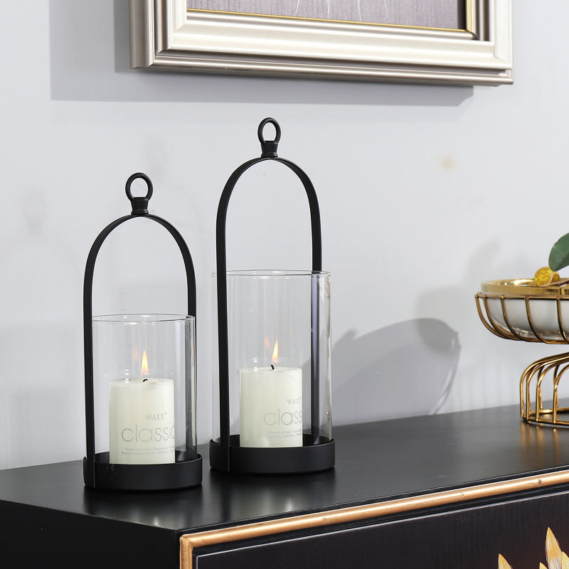 Candelaria de vidrio europeo transfronterizo cubierta de viento decoración de hierro forjado laca horneado vasijas de vela boda fiesta diseño de mesa