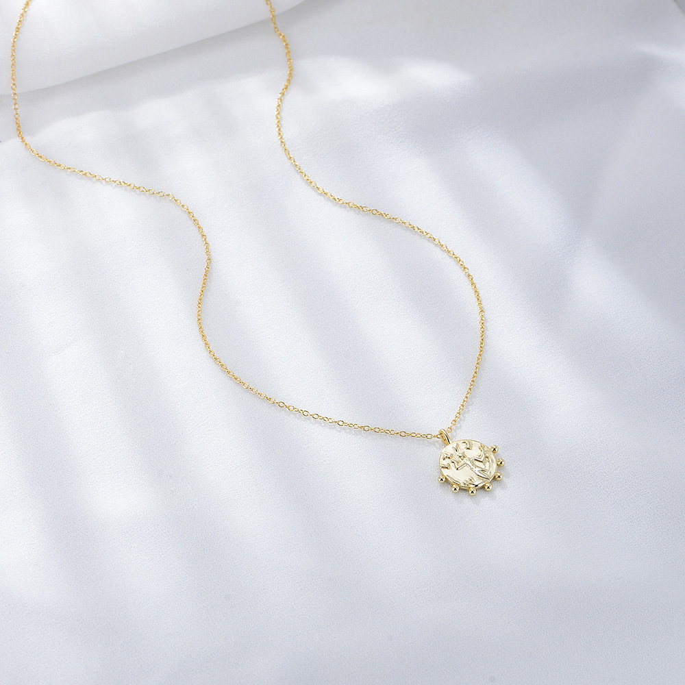 S925 plata esterlina vintage collar de monedas europeo y americano estilo ins oro en relieve moneda colgante cadena de clavícula