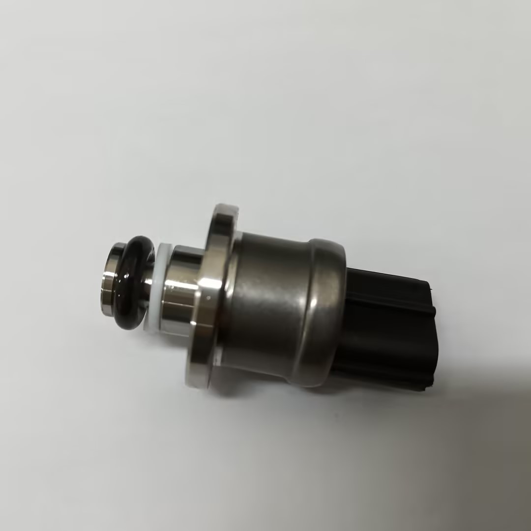 ������� ��ѹ������OE MR560127 ������ ����������