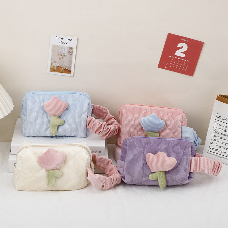 Universal cosmetic bag