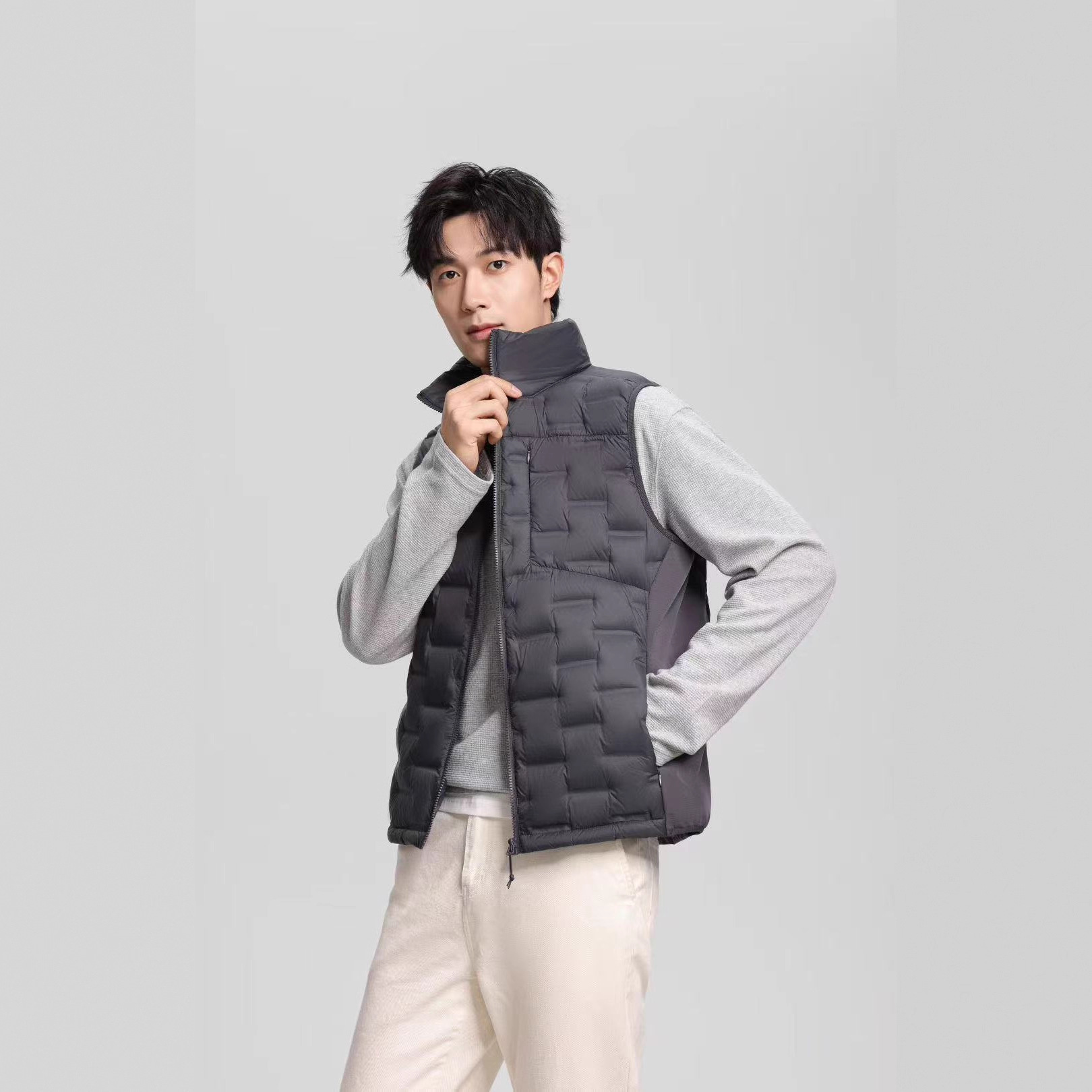 2025 New Ready-Made Autumn and Winter New down Jacket Men's Warm Breathable Laminated down Jacket Men's Stand-Up Collar Vest