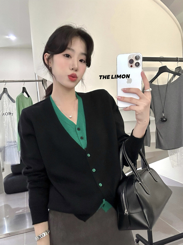 thelimon柠檬绿茶2025秋季新款设计感拼接假两件针织衫女毛衣外套|undefined