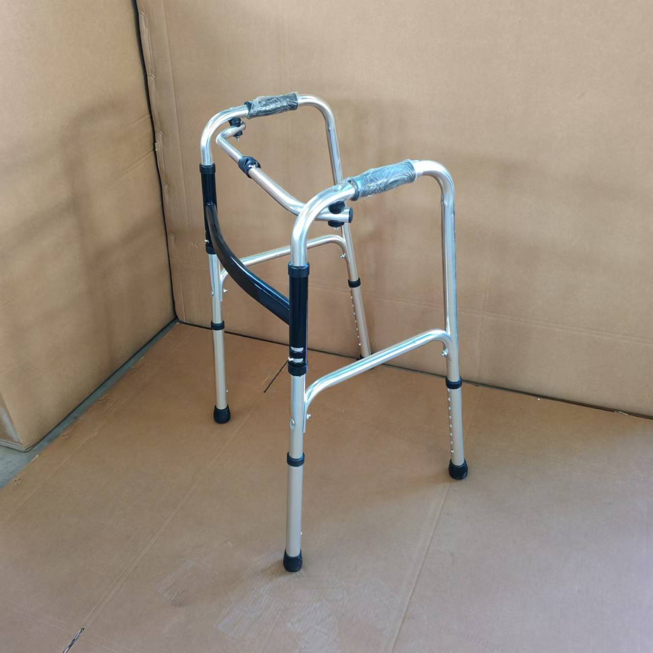 acero inoxidable andador de ancianos embarazada carro de mano paciente rehabilitación entrenamiento auxiliar al por mayor marco plegable