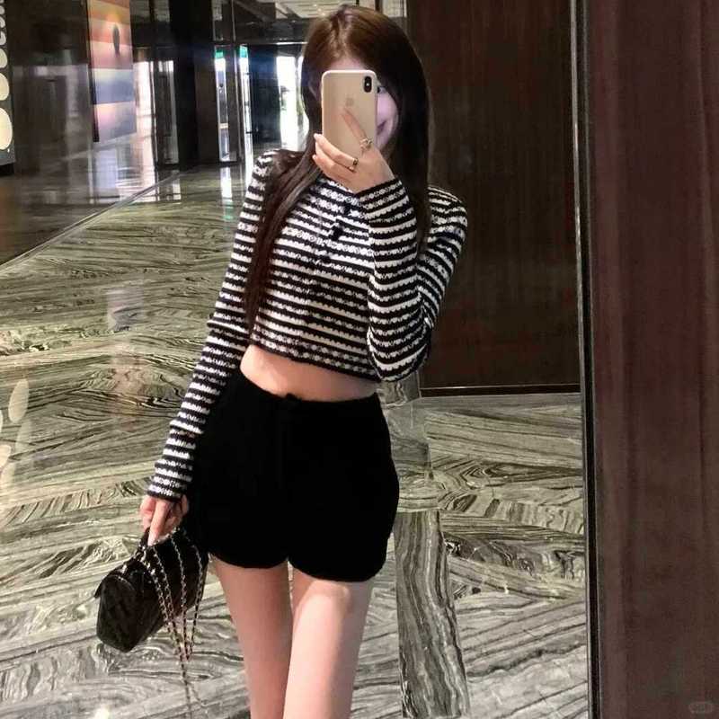 黑白撞色条纹长袖针织开衫外套女2025早秋新款辣妹修身短款上衣潮|undefined