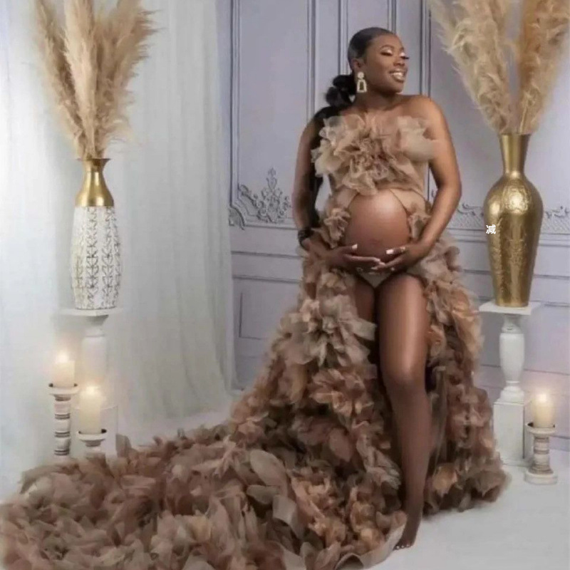 European and American Plus Size Pregnant Women's Robe Bride's Wedding Dress Morning Gown Bathrobe Photo Studio Shooting Long Dress Host Evening Dress European and American Plus Size Pregnant Women's Robe Bride's Wedding Dress Morning Gown Bathrobe Photo Studio Shooting Long Dress Host Evening Dress