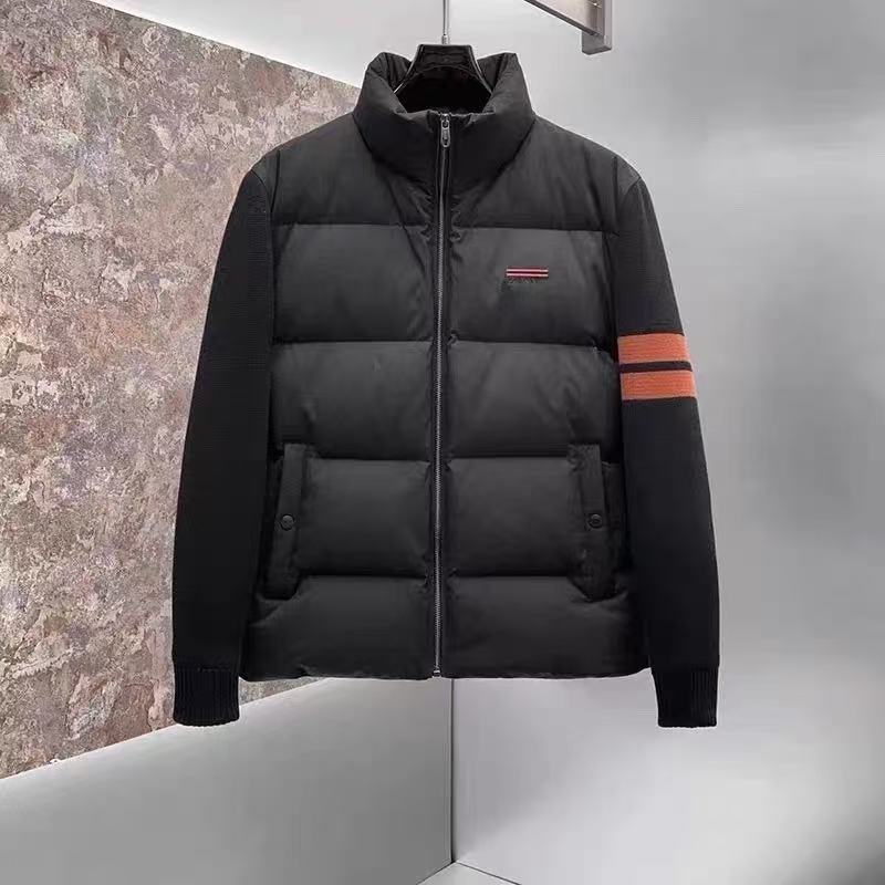 검은색