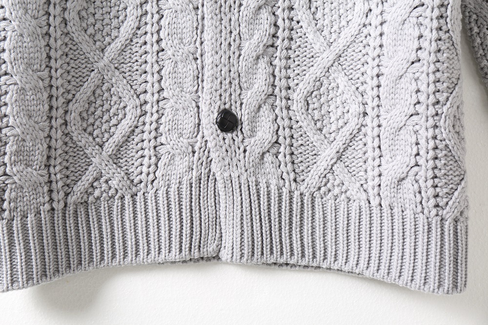 Vêtements pour hommes européens et américains nouveaux pulls pour hommes station indépendante cardigan explosif rechargement manches longues col montant câble jacquard décontracté_voghion.com