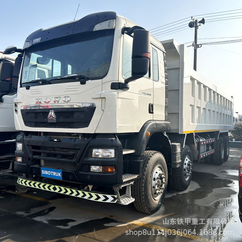 Sinotruk Howo Tx8×4 Dump Truck with 12 Tires for Mining and Earth Transport, Cross-Border Supply