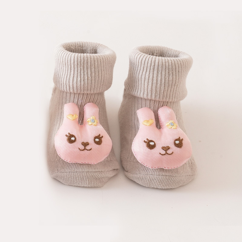 楚皮特春秋の新型アニメの赤ちゃんの靴下は通気性がかわいい滑り止めの赤ちゃんの中筒の靴下の双針の子供の学校の靴下です。|undefined