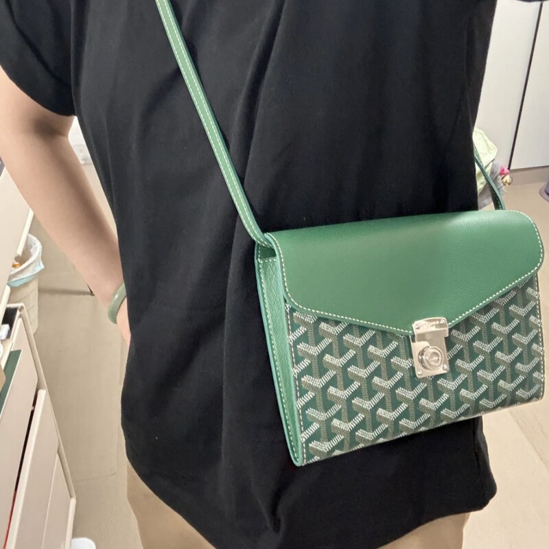 Gaoyiya 25 Spring and Summer Fashion Messenger Bag Printed Commuter Shoulder Crossbody Wallet Small Square Bag Envelope Bag Women's Bag Gaoyiya 25 Spring and Summer Fashion Messenger Bag Printed Commuter Shoulder Crossbody Wallet Small Square Bag Envelope Bag Women's Bag
