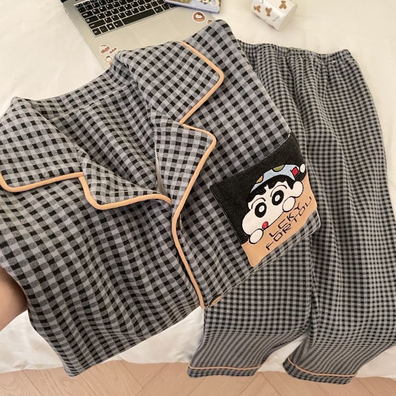 Double-Sided Velvet Pajamas for Men in Autum 2025 New Warm and Thickeneded Japanese Style Cartoon Simple Home Wear Suit Winter