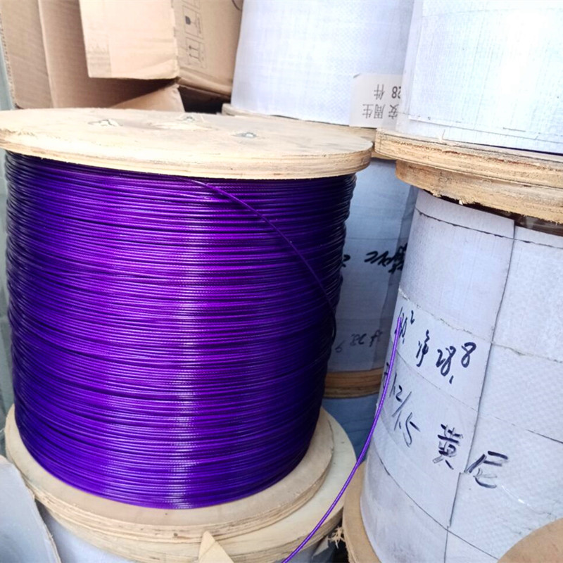 67B8FC63BEF380B83F4212B9B01930