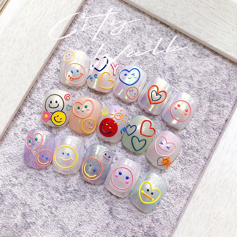 Japonés tomoni pegatinas Smiley cara amor alivio hueco 5D manicura adhesivo uñas pegatinas dibujos animados lindo pequeño patrón