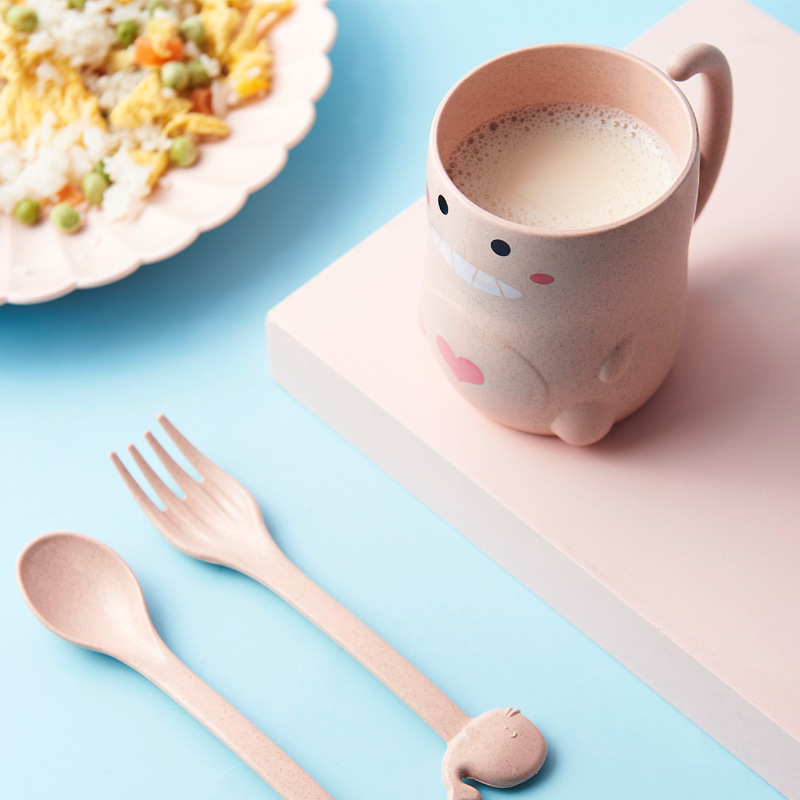 ��ͨ�ֱ�С������ͯ������ˤ�����׶�԰ˢ�����ڱ���������ϴ����