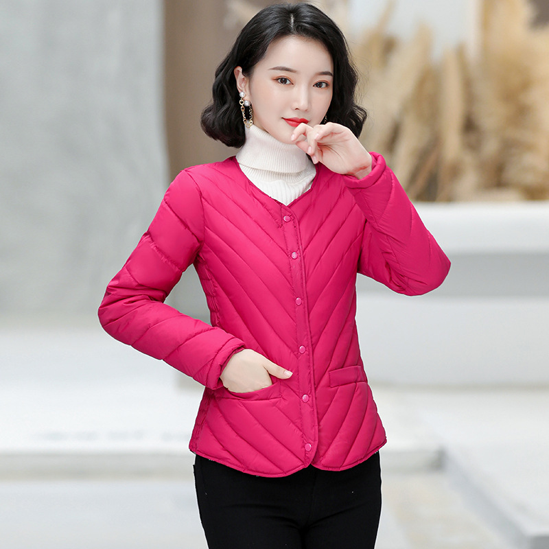 2021 Plush thickened cotton padded jacket Korean women's short winter wear light down cotton padded jacket