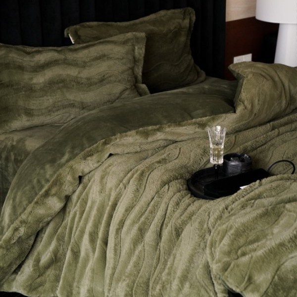 撸猫手感兔毛绒牛奶绒四件套秋冬加厚保暖法兰绒被套床单床笠床品