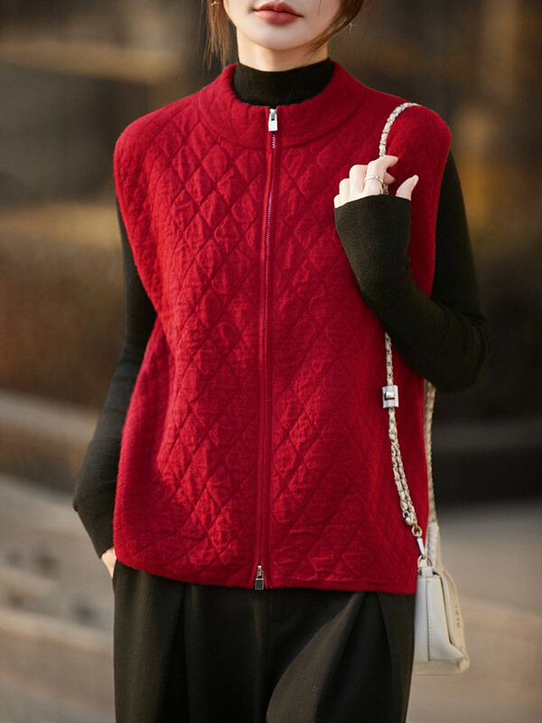 26 New Autumn and Winter Models of Fine-Spun Wool Thickened Half-High Collar Knitted Vest Cardigan with Zipper, Sleeveless Diamond-Patterned Top
