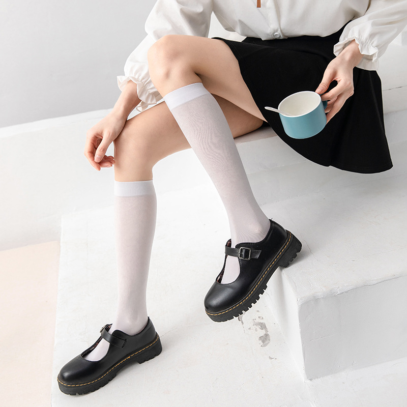 Verano y otoño fino JK calcetines mujeres medias japonesas calcetines de becerro ins moda terciopelo color sólido pila calcetines al por mayor