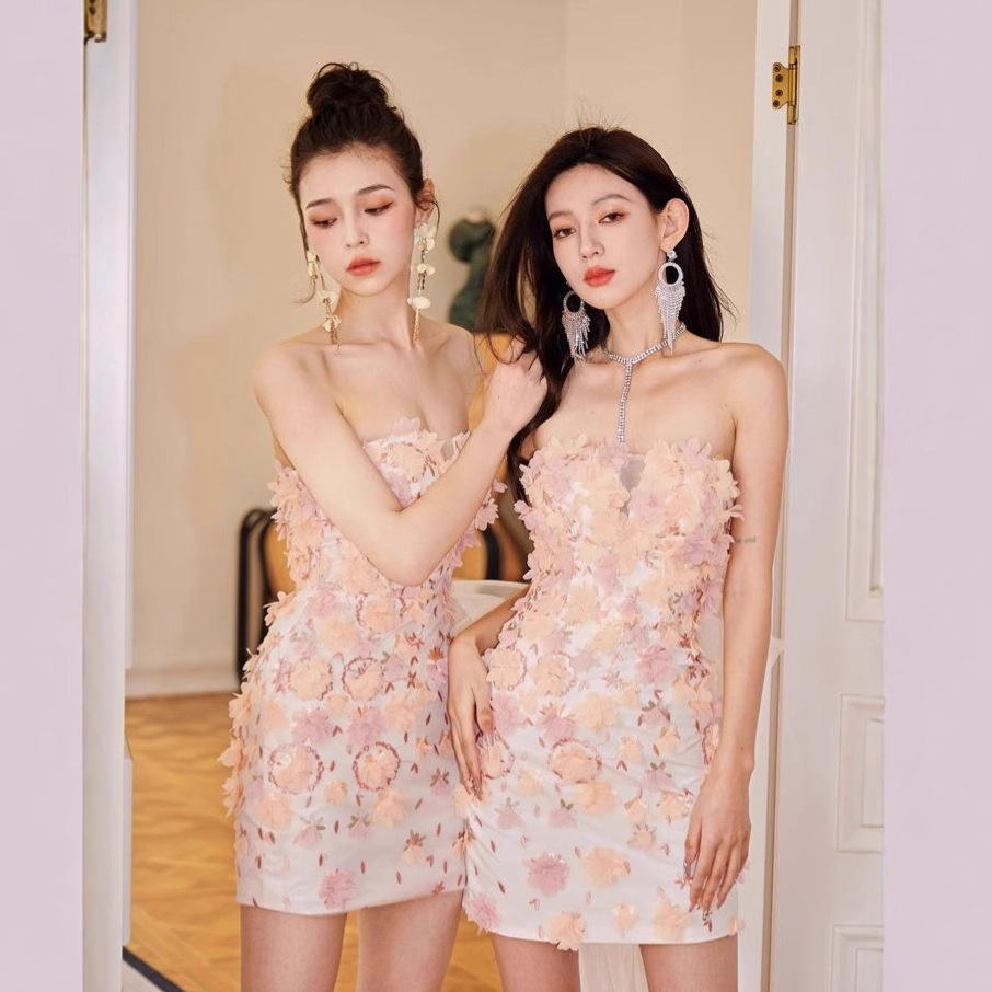 Birthday Dress with Three-Dimensional Flowers, Strapless, 2026 New Style, Slim Fit, Short Party Dress with Detachable Train