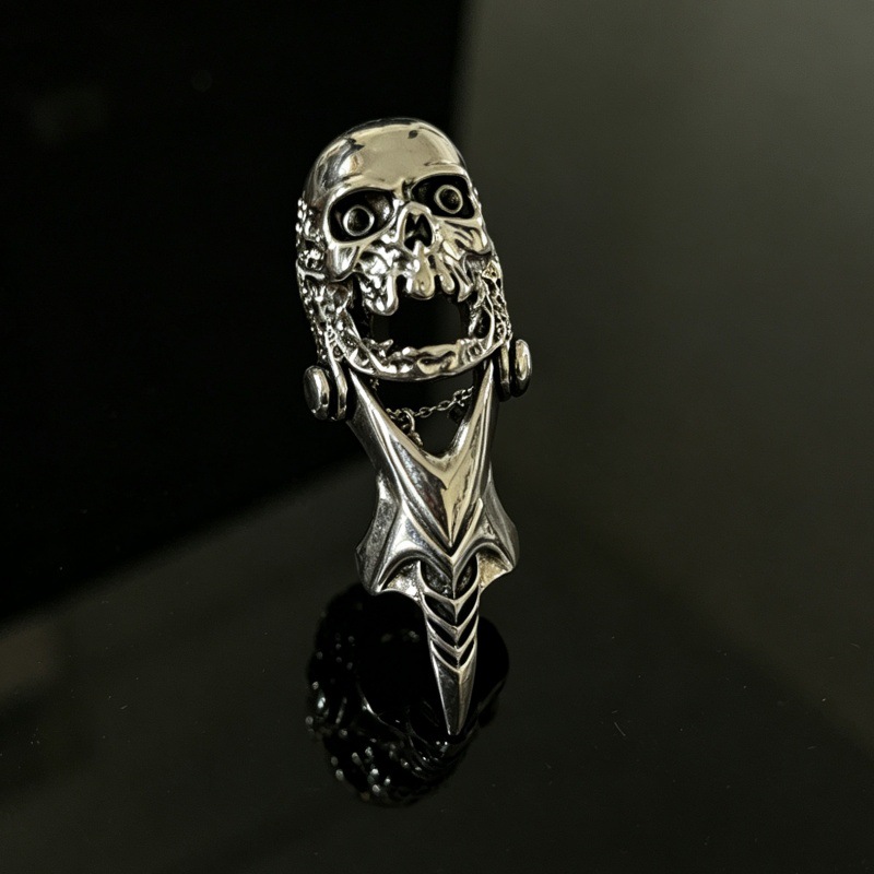 J439 big mouth skull