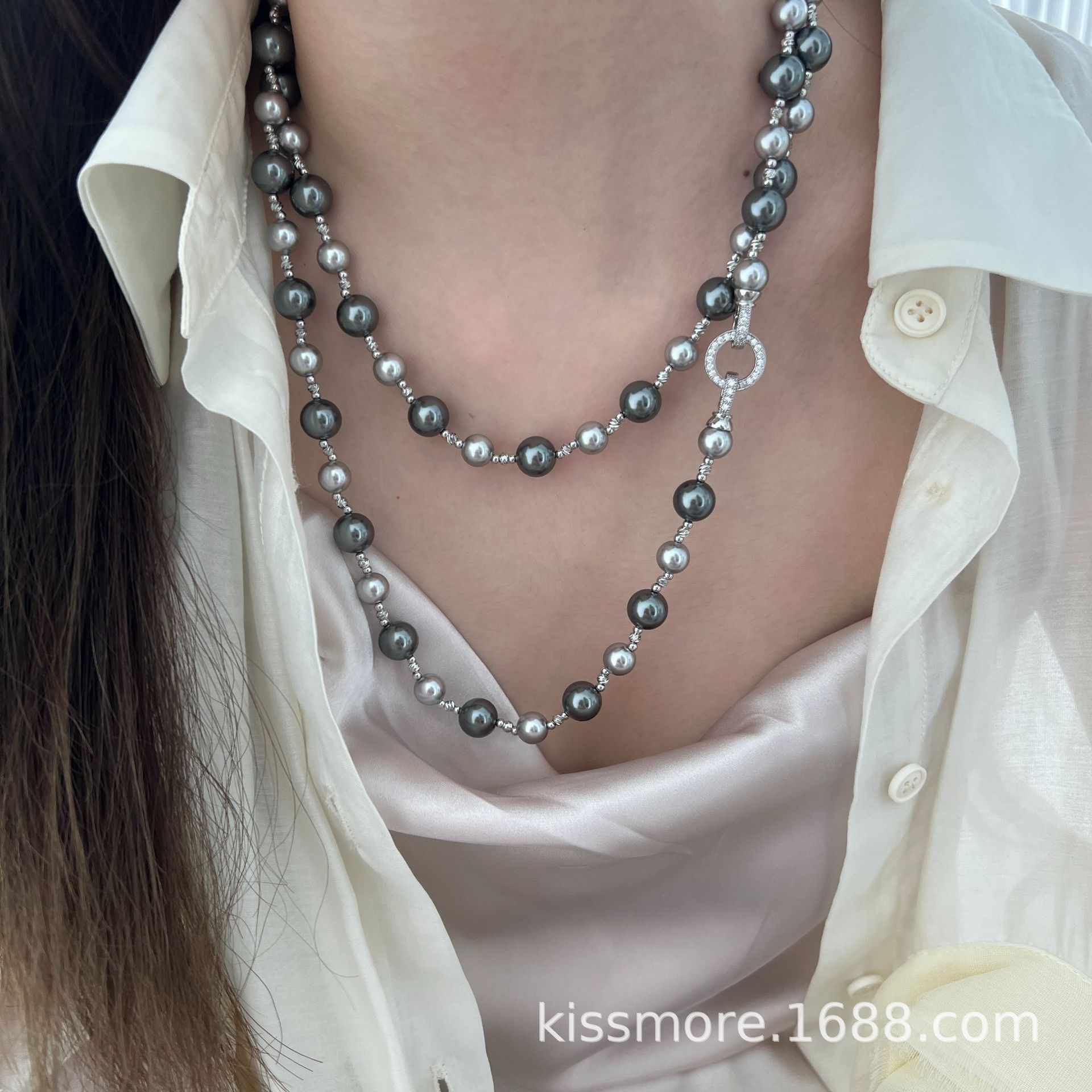 灰色间隔满钻珍珠圆环扣项链6.jpg
