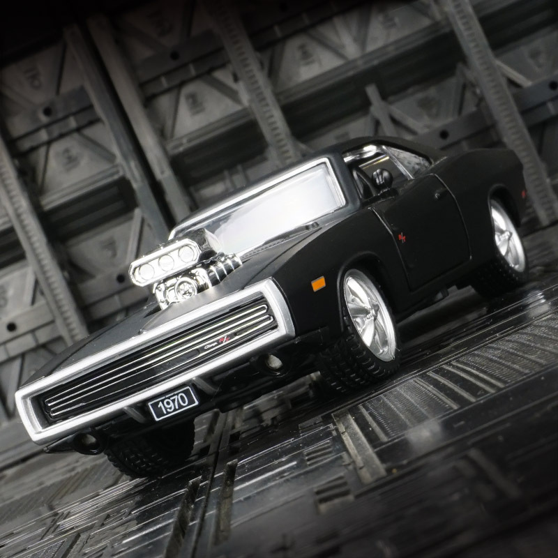 Xinghui 64420 Simulation 1970 War Horse Classic Car Alloy Car Model Huili Acousto-optic Super Running Children's Toys Xinghui 64420 Simulation 1970 War Horse Classic Car Alloy Car Model Huili Acousto-optic Super Running Children's Toys