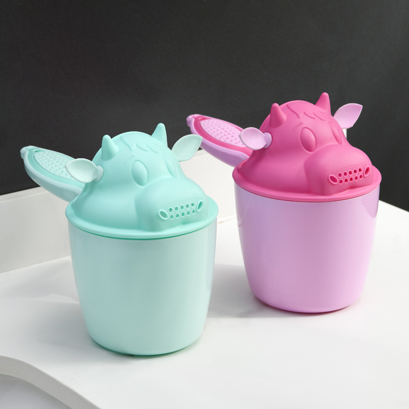 Baby shower cup for children, infant baby shower head cup, mother and baby supplies wholesaler, direct supply, cow shower cup